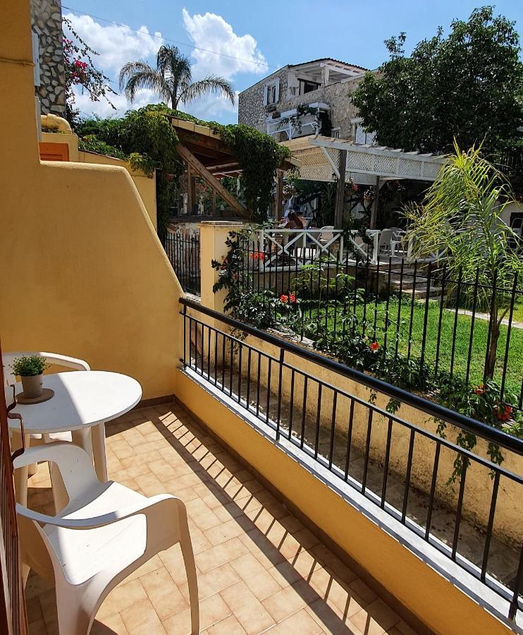 Nicoll Apartments Acharavi  Esterno foto