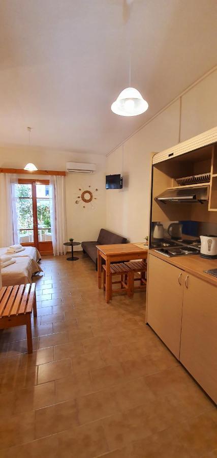 Nicoll Apartments Acharavi  Esterno foto